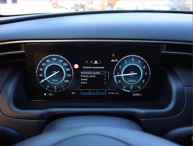 Hyundai Tucson (2021) Family 1.6 T-GDI - fotka 11 z 18