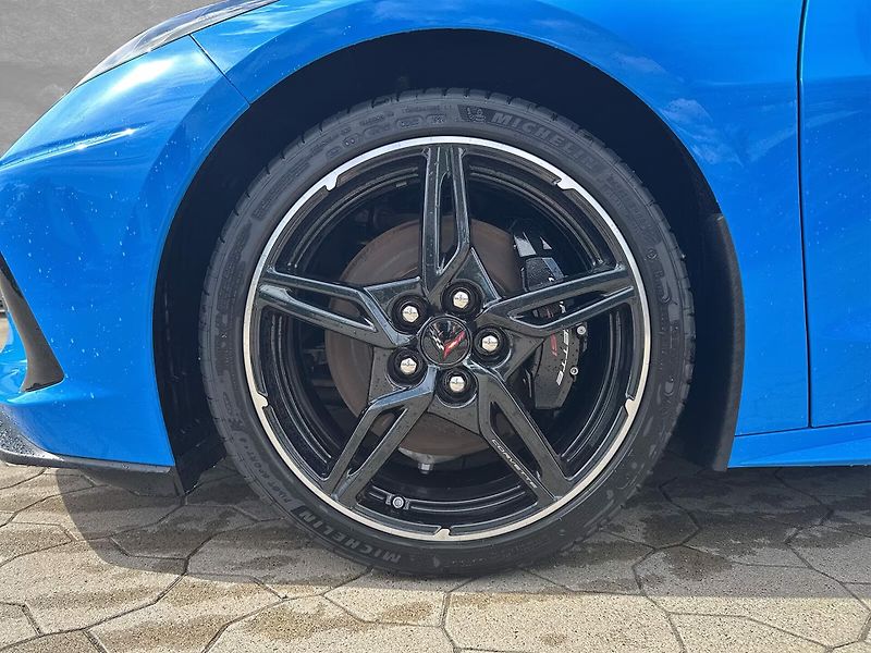 Chevrolet Corvette C8 Stingray 3LT Z51 - fotka 6 z 9