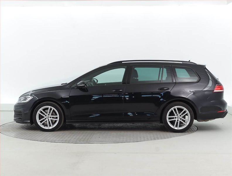 Volkswagen Golf (2017) 2.0 TDI GTD, Automat - fotka 3 z 25