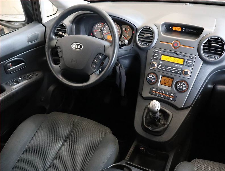 Kia Carens (2007) 2.0 CRDi, po STK, Tažné - fotka 7 z 17