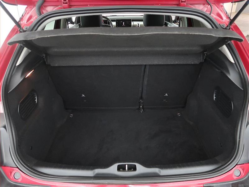 Volkswagen Tayron (2025) 1.5 eTSI - fotka 14 z 27