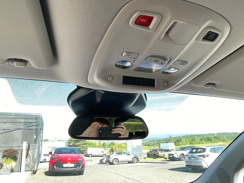 Toyota ProAce Verso 2.0L 8AT Family 8 - fotka 21 z 21