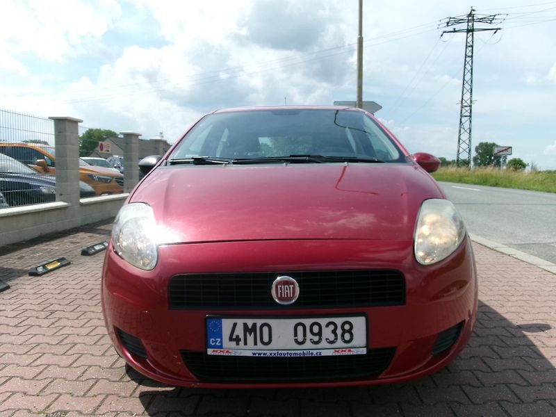 Fiat Punto (2010) 1,2i ČR 2xAIBAG ABS - fotka 3 z 24