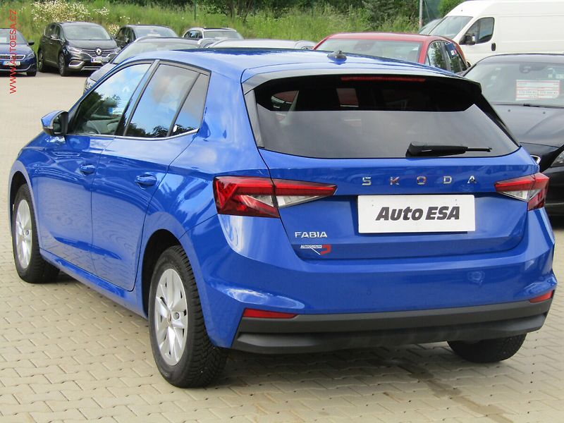 Škoda Fabia (2024) 1.0 TSi, ČR, Selection, DSG - fotka 4 z 21