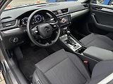 Škoda Superb 2,0 TDI 110kW Style DSG - náhled 24