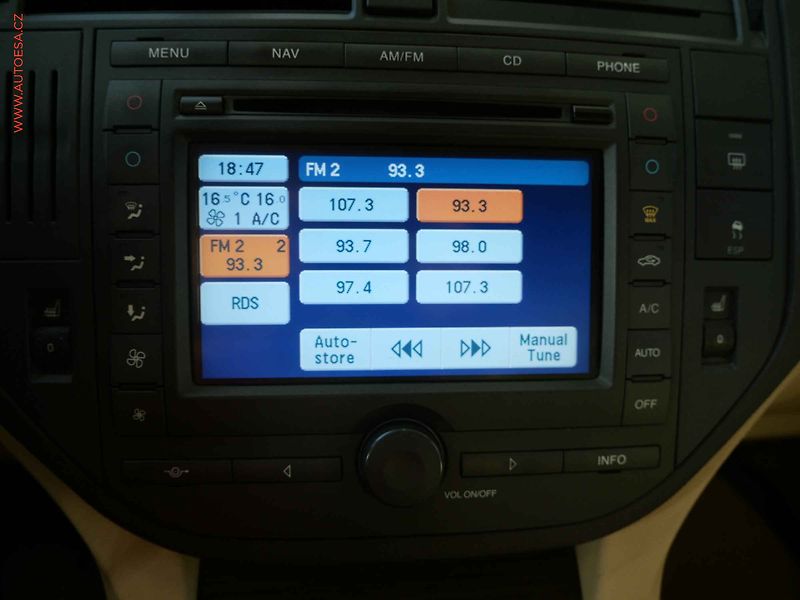 Ford C-MAX (2007) 1.8i, AC, tempo, park.asist - fotka 18 z 19