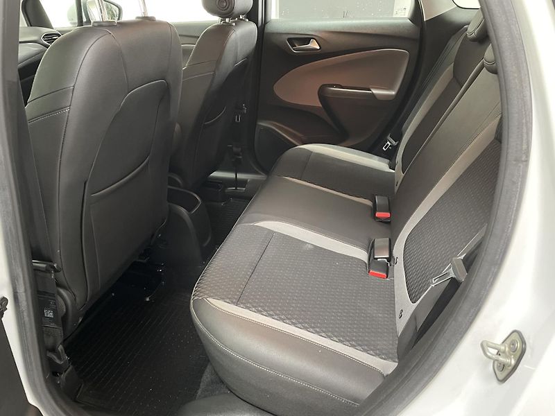 Opel Crossland X 1.2 i AUTOMAT ČR 1.MAJ SERVIS - fotka 17 z 24