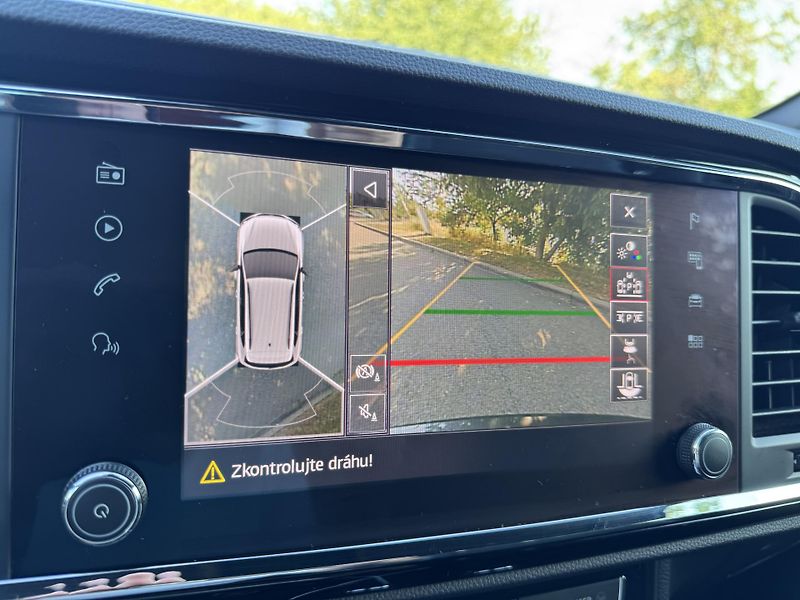 Cupra Ateca (2020) 2.0TSi 4Drive 221kW - fotka 24 z 52