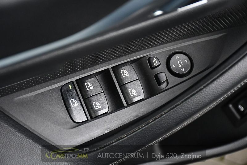 BMW Řada 4 420d xDrive M-SPORT KESSY - fotka 23 z 50