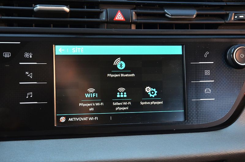 Citroën Grand C4 SpaceTourer (2020) 1.5 HDi 96kW AUTOMAT / 7 MÍST - fotka 32 z 37