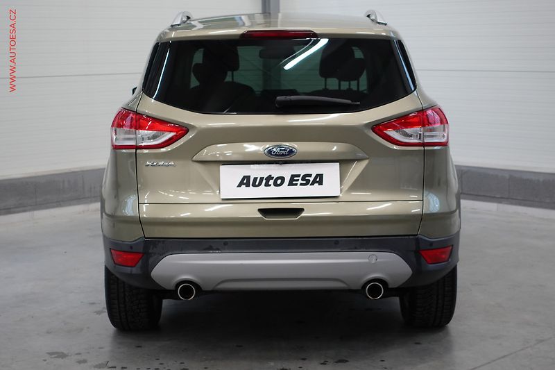 Ford Kuga (2013) 2.0TDCi 4x4, AT, park.čidla - fotka 5 z 22