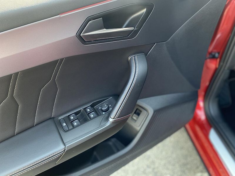 Cupra Formentor 2,0 TSI 140 kW 4WD DSG - fotka 11 z 29