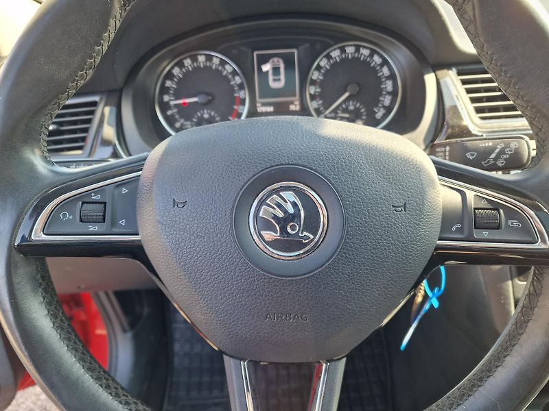 Škoda Rapid 1,6TDI 85KW STYLE PLUS  - fotka 15 z 20