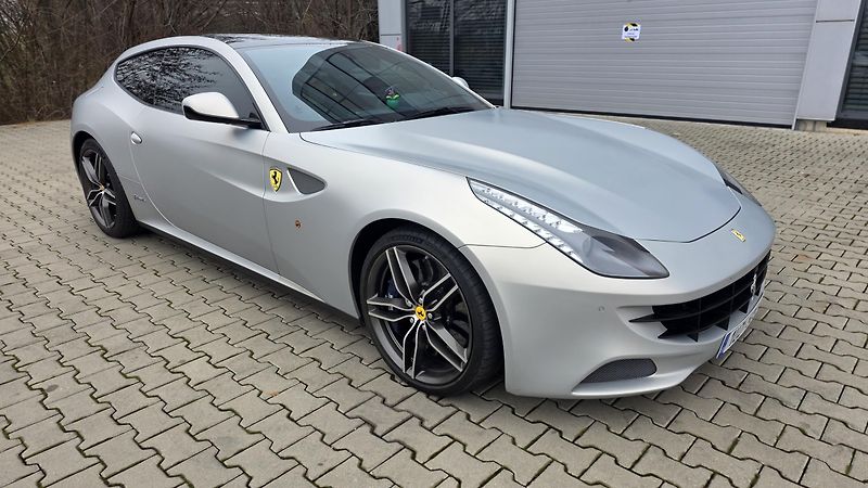 Ferrari FF (2015) INDIVIDUAL TailorMade ZÁRUKA - fotografie inzerátu