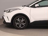 Toyota C-HR (2018) 1.2 Turbo, Navi, Tempomat - náhled 14