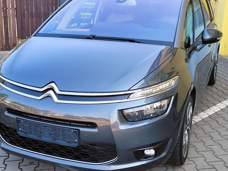 Citroën Grand C4 Picasso 2,0eHDi EXCLUSIVE, 7míst       - fotka 3 z 40