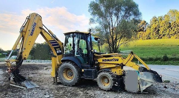 Komatsu (2020) WB97 R8 SPZ 85kw 5lopat - fotka 3 z 14