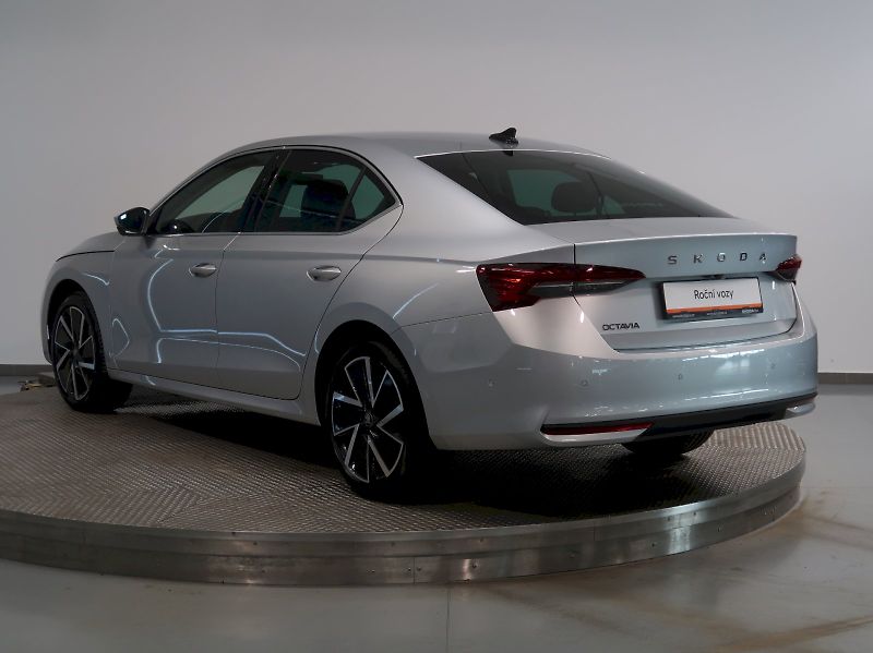 Škoda Octavia (2025) EXCLUSIVE 2.0TDI 110KW DSG WEB - fotka 7 z 46