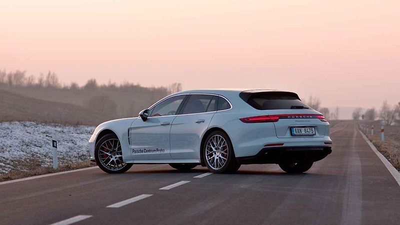 Porsche Panamera Turbo Sport Turismo.