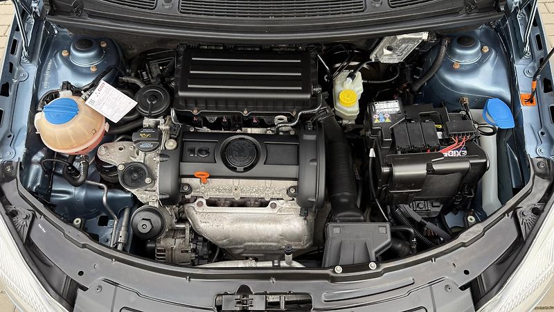 Škoda Fabia (2009) 1.6 16V*77kW*STYLE-EDITION*TOP - fotka 17 z 21