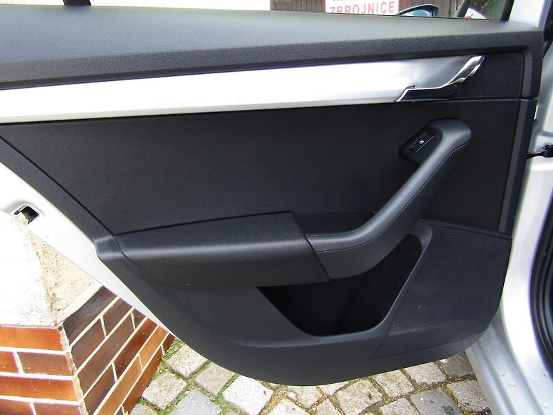 Škoda Octavia (2017) 1.6 TDI 85kW - fotka 21 z 44