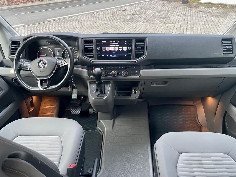Volkswagen Grand California (2021) Crafter 2,0TDi 130kW AT - fotka 16 z 24