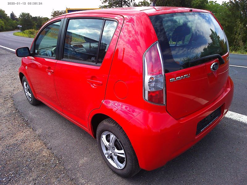 Subaru Justy 1.0i  - fotka 4 z 25