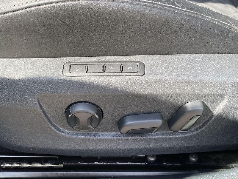 Škoda Superb (2022) Combi 2.0 TDI DSG Sportline - fotka 28 z 35