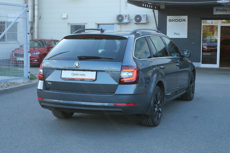 Škoda Octavia - fotka 2 z 6