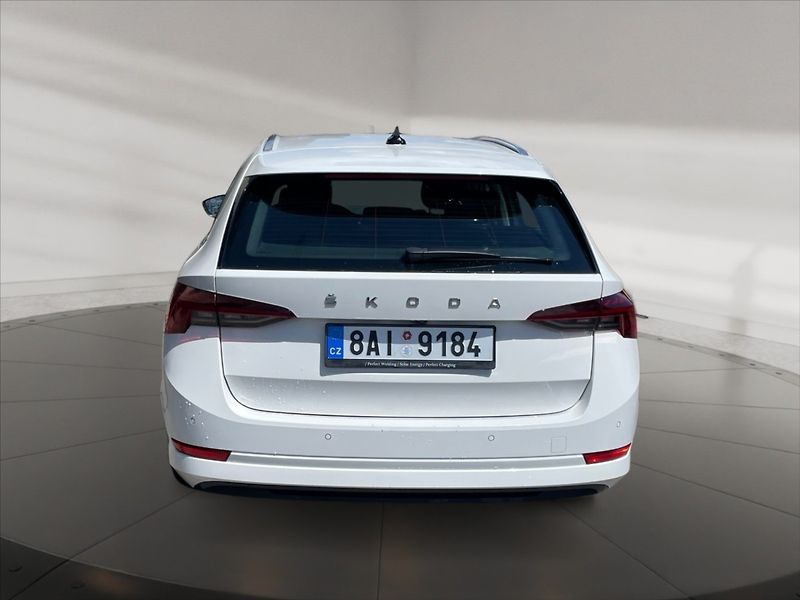 Škoda Octavia 1,5 TSI 110 Style - fotka 5 z 11