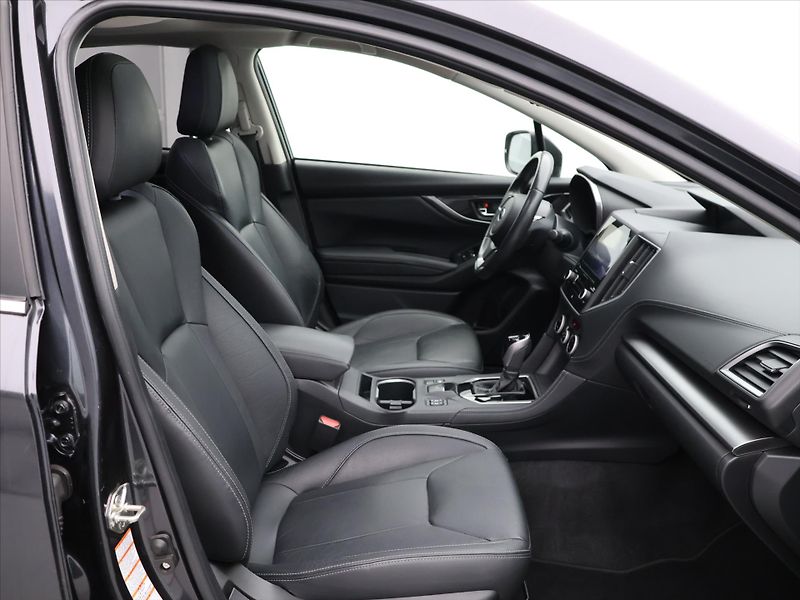 Subaru Impreza 1,6 i Aut. AWD Premium 1.Maj - fotka 12 z 33