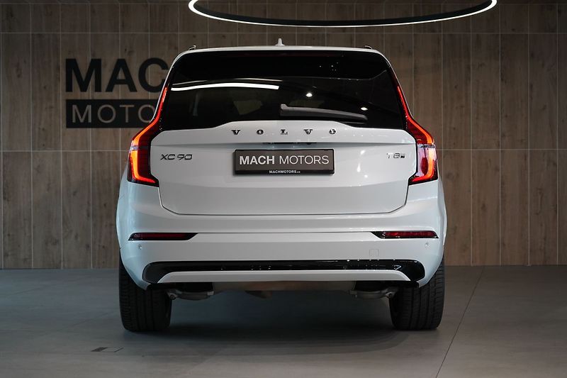 Volvo XC90 T8 PLUS Dark, Vzduch,Ventilace - fotka 10 z 50