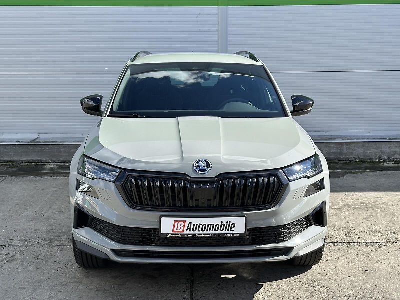 Škoda Karoq 2.0TDi 4x4 DSG 150PS Sportline - fotka 2 z 35