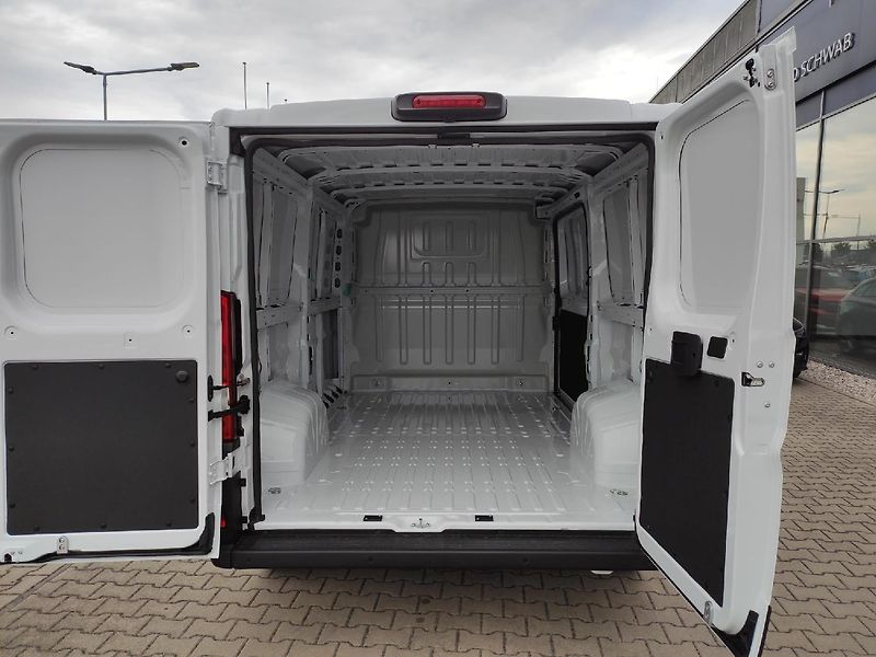Peugeot Boxer (2026) 2.2HDI 120kMAN6 KAMERA REZERVA - fotka 6 z 29