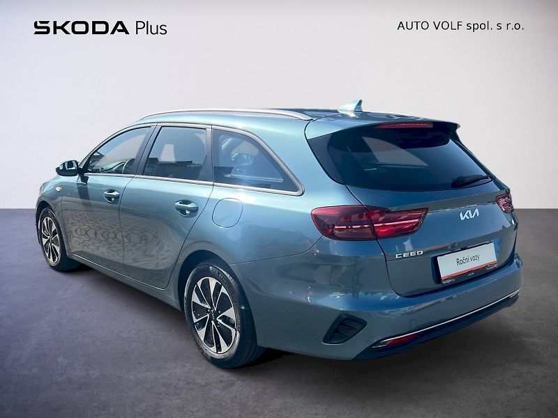 Kia Ceed (2025) Spin SW 1.5 T-GDI 103 kW 6°man - fotka 8 z 31