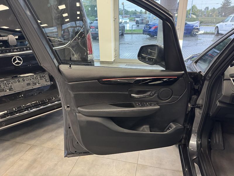 BMW Řada 2 (2018) 218d xDrive Grand Tourer - fotka 25 z 31