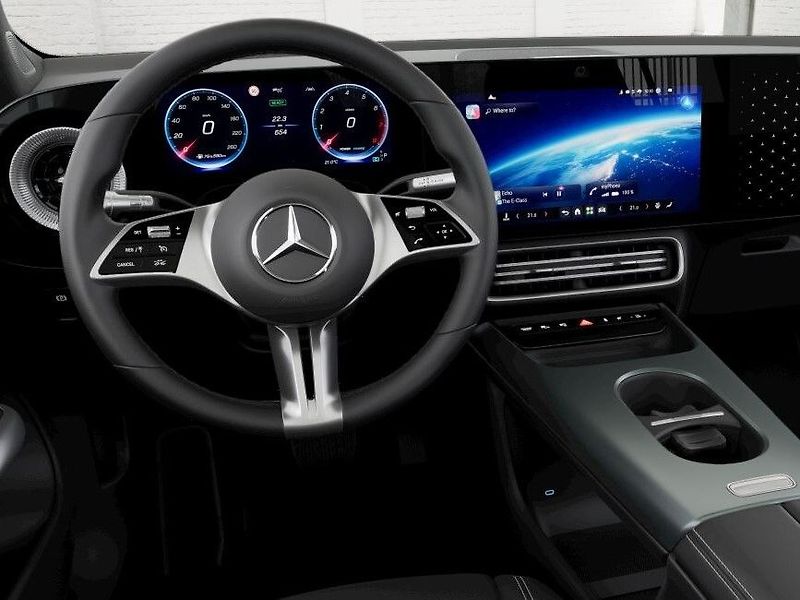 Mercedes-Benz GLB (2026) 200 - fotka 6 z 7