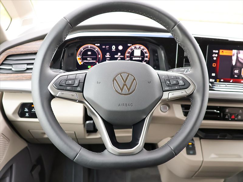 Volkswagen Multivan 2,0 TDI DSG Long Style 7-Míst - fotka 23 z 43