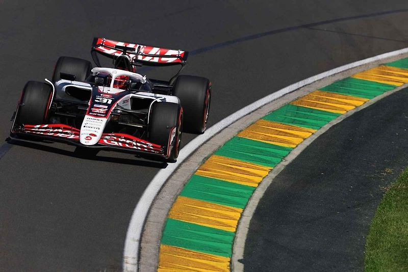 Formule 1 letos začíná Velkou cenou Austrálie
