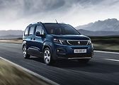Peugeot Rifter (+10 000 Kč za naftový motor 1.5 BlueHDI). Cena: 565 000 Kč.