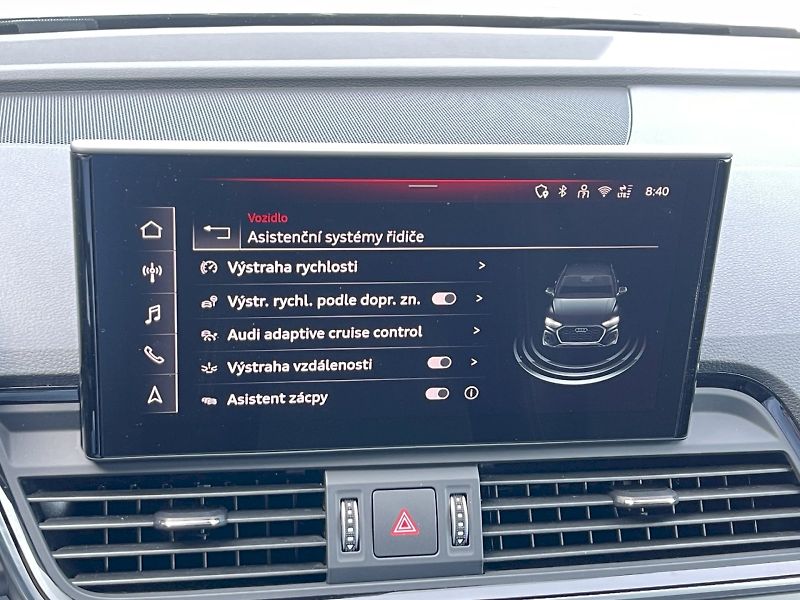 Audi Q5 (2025) S-Line 40 TDI 150 kW Quattro S - fotka 16 z 35