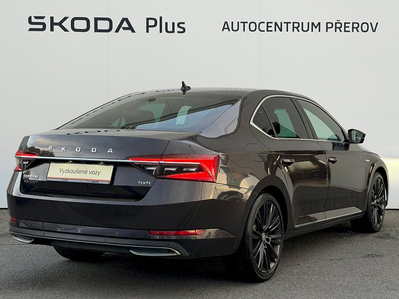 Škoda Superb (2023) 2.0 TDI 147kW 4x4 DSG L&K - fotka 2 z 35