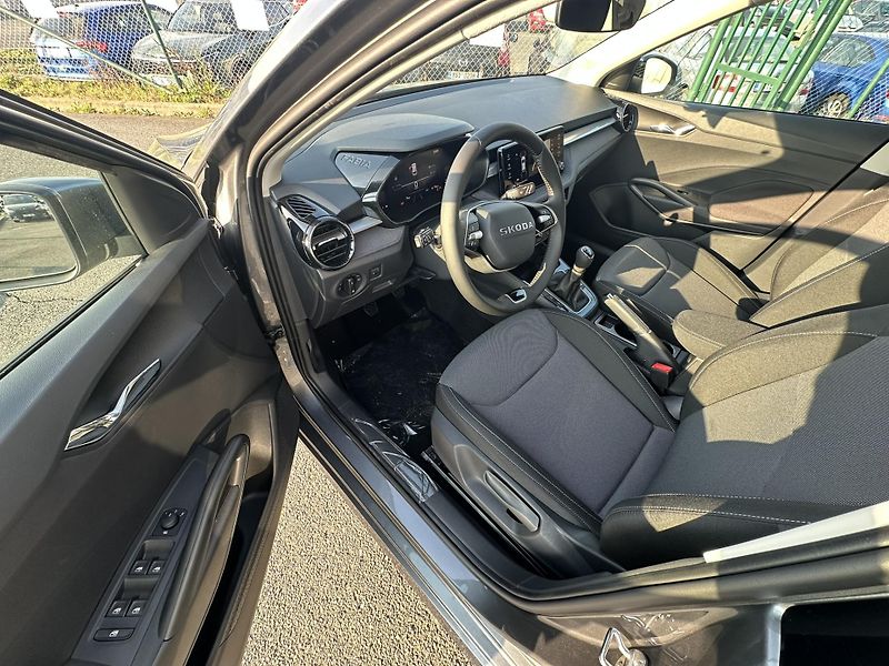 Škoda Fabia (2026) CLASSIC 1.0TSI 70kW - fotka 6 z 13