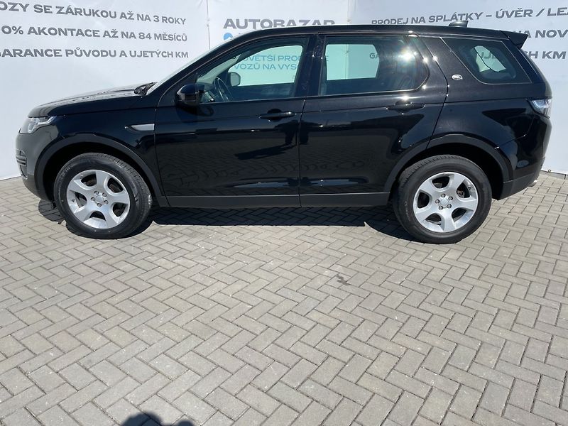 Land Rover Discovery Sport (2017) 2.0Td4 110kW HSE - fotka 7 z 29