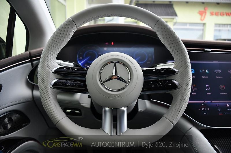 Mercedes-Benz EQS 580 4M HYPERSCREEN K360° 1M - fotka 25 z 59