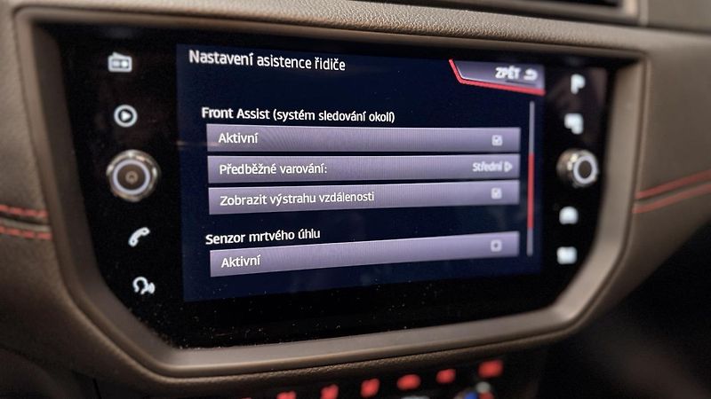 Seat Arona (2019) 1.0TGI- FR,LED,ZÁRUKA  - fotka 27 z 35