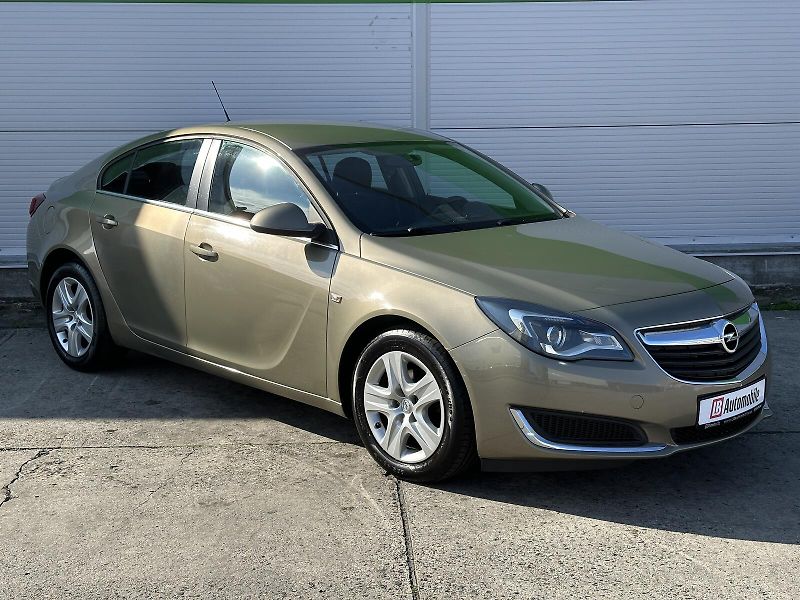 Opel Insignia 2.0CDTi 140PS Bluetooth USB CD - fotka 3 z 31