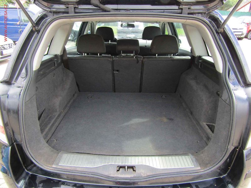 Opel Astra (2008) 1.9 CDTi, 2.maj,ČR, AC - fotka 7 z 16