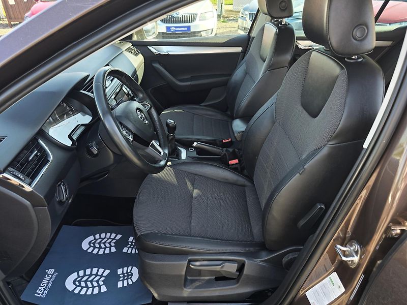 Škoda Octavia 1.4TSI STYLE Bi-XENON 1Majite  - fotka 8 z 24