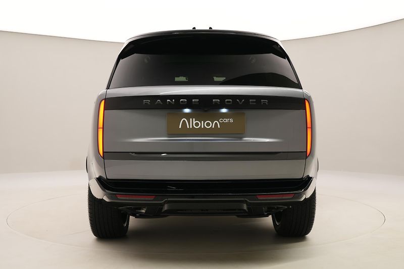 Land Rover Range Rover (2026) P550e AUTOBIOGRAPHY - fotka 11 z 99